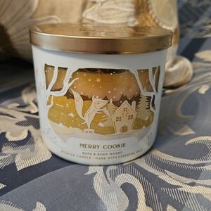 Bath & Body Works Merry Cookie 3-Wick Candle